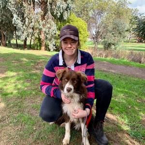 Meet your Posher, Emily